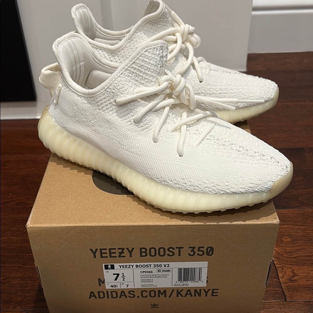 Yeezy Boost 350 V2 White/Cream